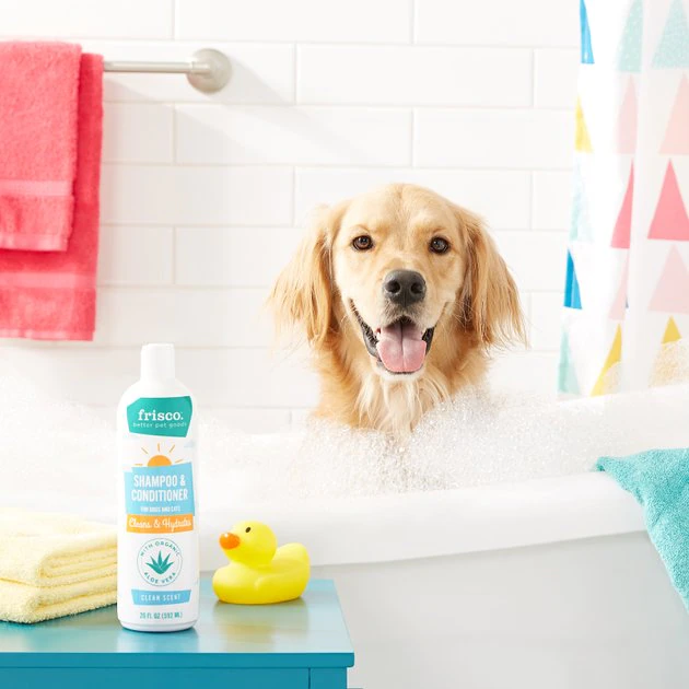 Frisco 2-in-1 Dog & Cat Shampoo & Conditioner, Clean Scent 5 Frisco 2-in-1 Dog & Cat Shampoo & Conditioner, Clean Scent - Image 3