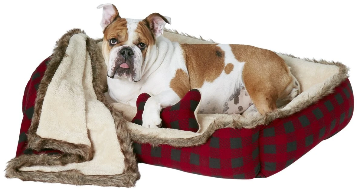 Frisco Buffalo Check Cuddler Pet Bed & Gift Set 8 Frisco Buffalo Check Cuddler Pet Bed & Gift Set - Image 6