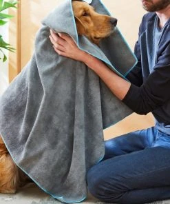 Frisco Microfiber Dog & Cat Bath Towel, Gray, 44-inch 4 Frisco Microfiber Dog & Cat Bath Towel, Gray, 44-inch -Frisco Sales 2024 206905 PT8. SY630 V1600916165