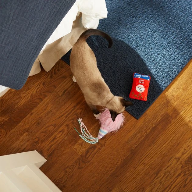 Frisco Baseball Snacks Plush & Crinkle Kicker Cat Toy with Catnip, 2 count Frisco Baseball Snacks Cat Toy, 2 count -Frisco Sales 2024 252738 PT5. SY630 V1615814603