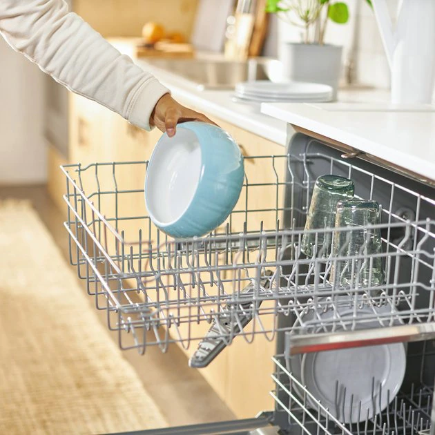 Frisco Slanted Ceramic Dog Bowl, Blue, 4.5 Cups 6 Frisco Slanted Ceramic Dog Bowl, Blue, 4.5 Cups - Image 4