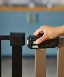 Frisco Wood & Metal Extra Tall Auto-close Dog Gate, 41-in -Frisco Sales 2024 289330 PT4. SY630 V1632938830