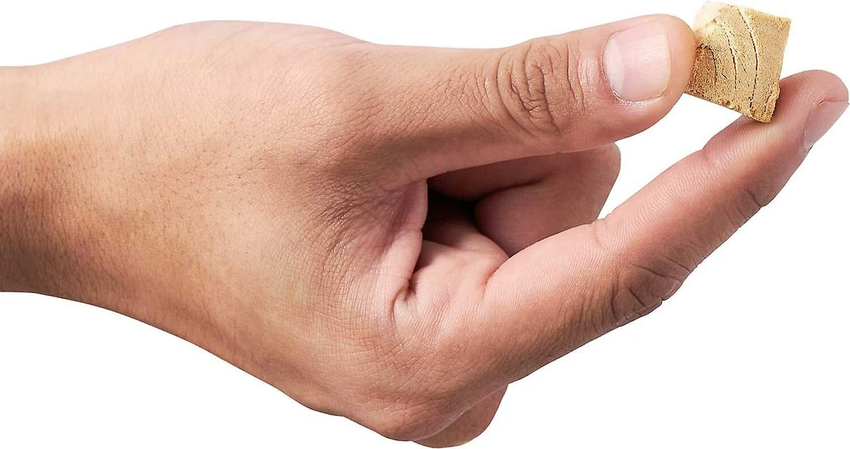 American Journey||Frisco American Journey 100% Chicken Freeze-Dried Grain-Free Cat Treats, 5-oz bag + Frisco Bird Teaser with Feathers Cat Toy, Blue 7 American Journey||Frisco American Journey 100% Chicken Freeze-Dried Grain-Free Cat Treats, 5-oz bag + Frisco Bird Teaser with Feathers Cat Toy, Blue - Image 5